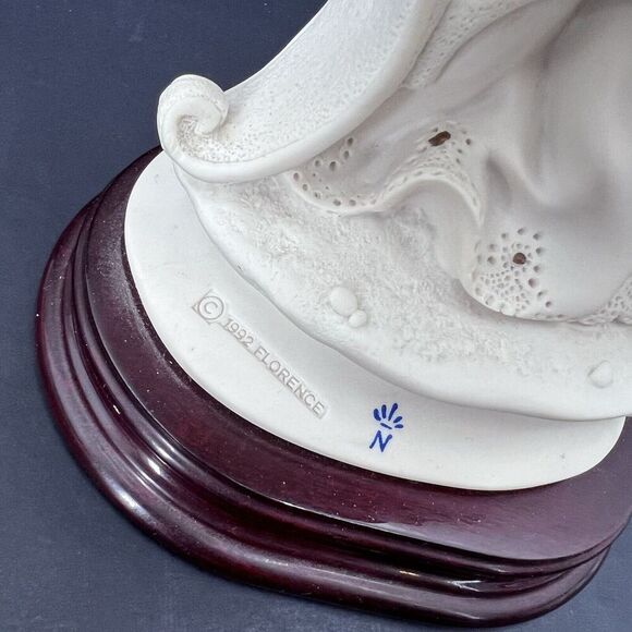 Giuseppe Armani Florence #0189F Bride And Groom Garden Wedding - Picture 7 of 10